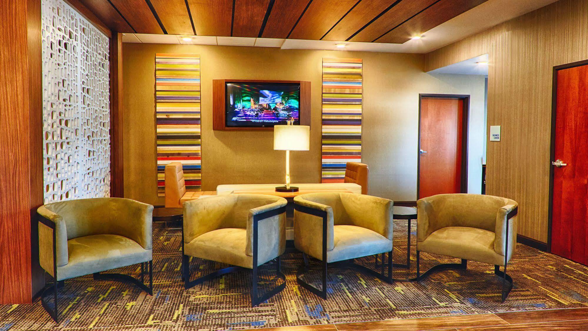 Holiday Inn Express Bordentown - Trenton South By Ihg מראה חיצוני תמונה